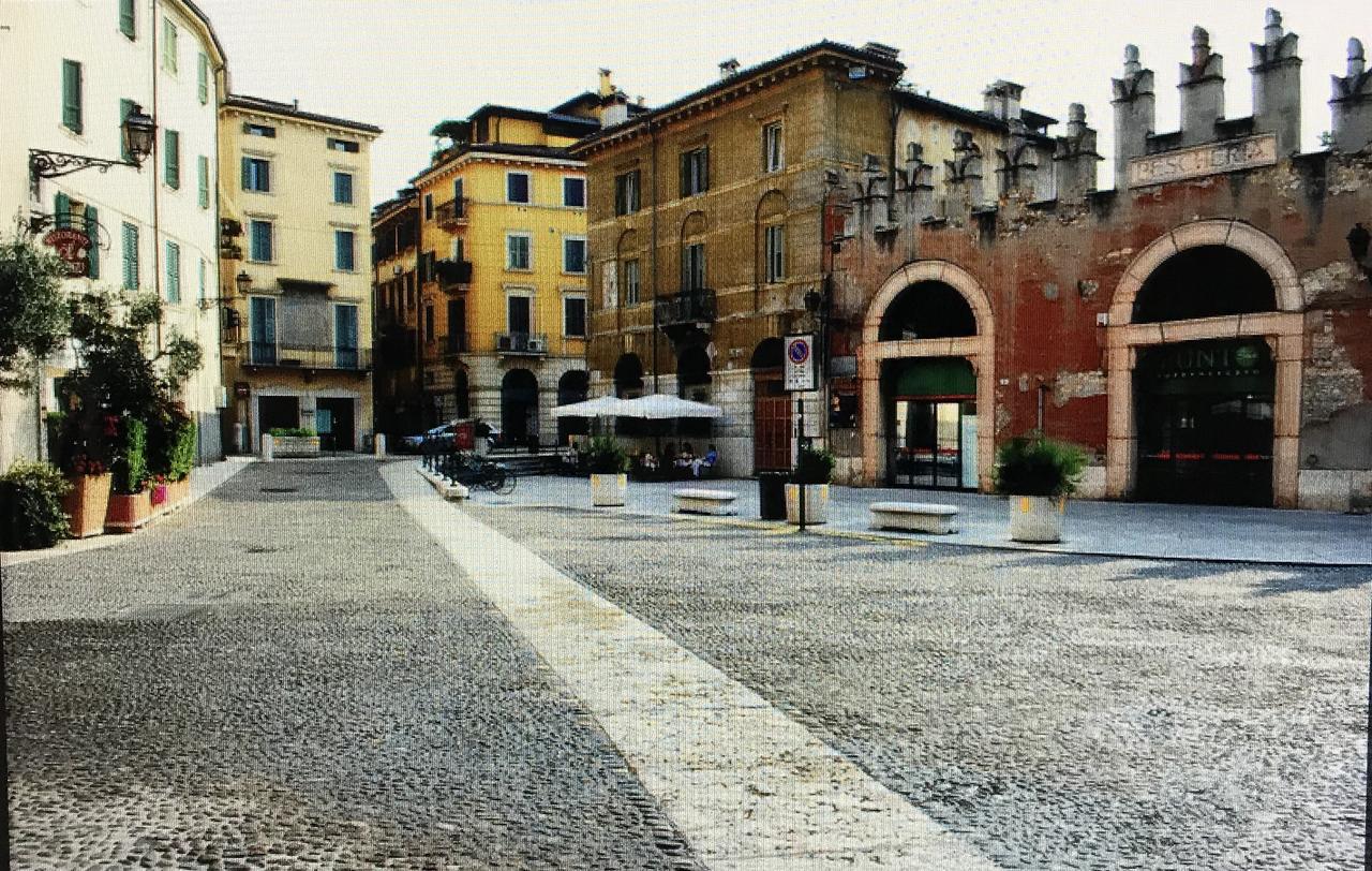 Dolce Verona Suites Bagian luar foto
