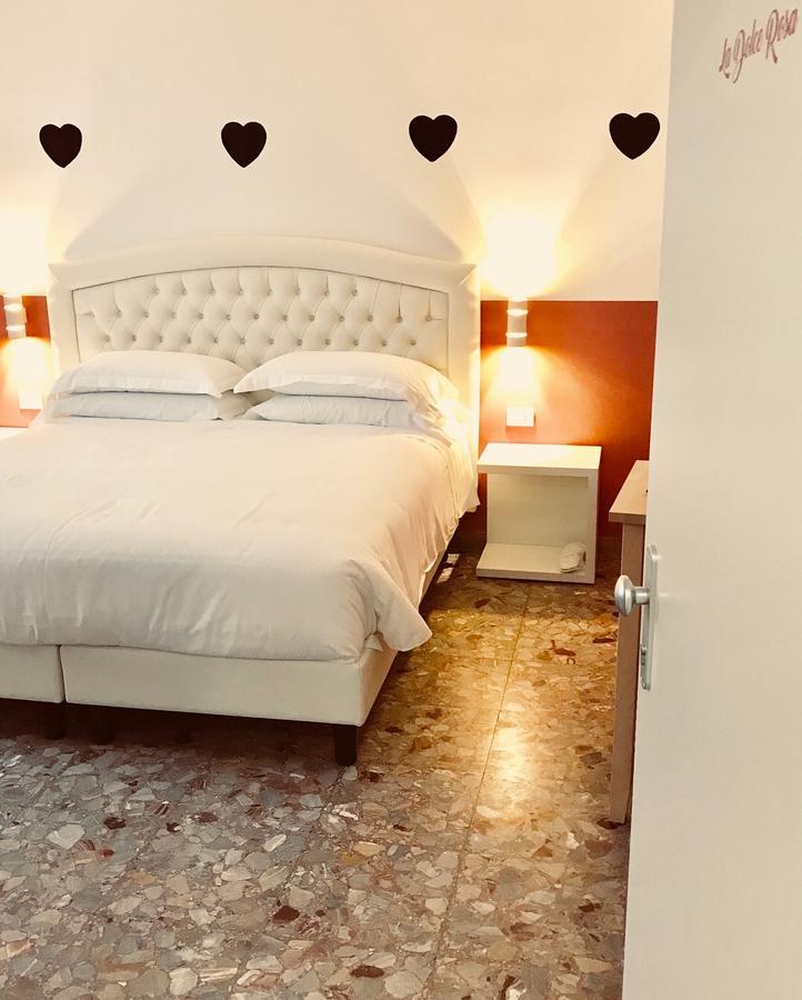 Dolce Verona Suites Bagian luar foto